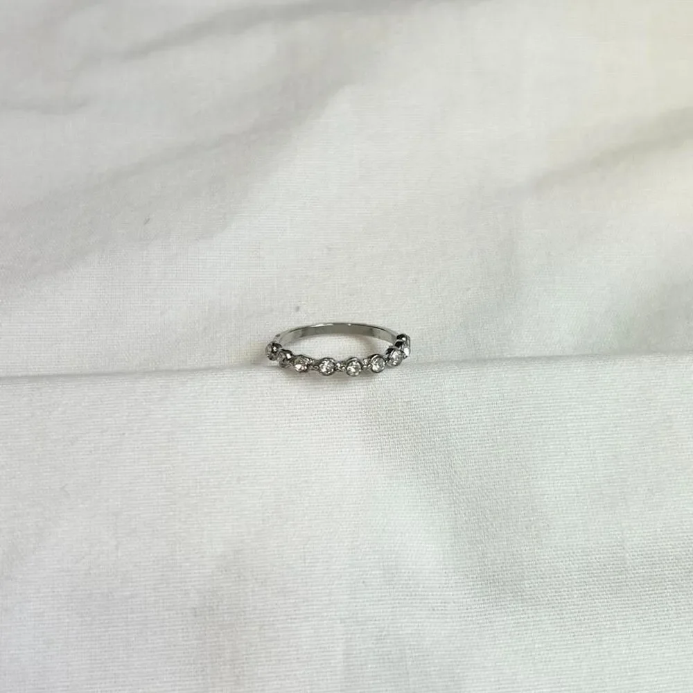 Vintage Inspired Luxury Silver Tone Ring